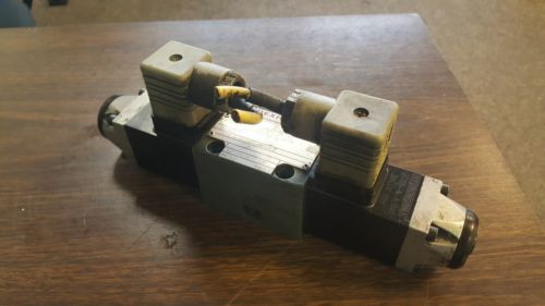 Rexroth Directional Control Valve, 4WE 6 J52/AG24NZ4/B12, Used, Warranty