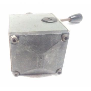 4WMM10J11/F Japan Canada REXROTH R900587836 Directional Spool Valves,direct operated  manual