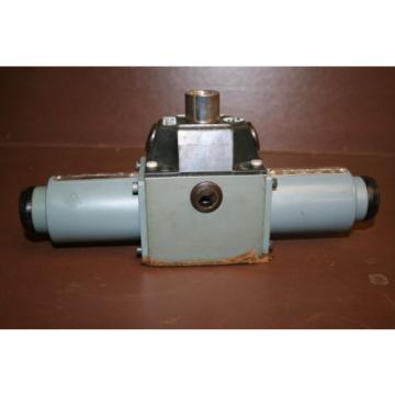 Directional India Dutch valve Hydraulic 4WE8J3 24 VDC High power Solenoid Rexroth Unused