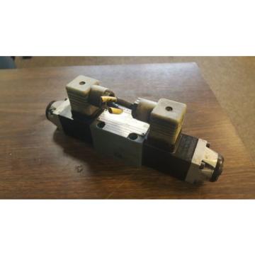 Rexroth Directional Control Valve, 4WE 6 J52/AG24NZ4/B12, Used, Warranty