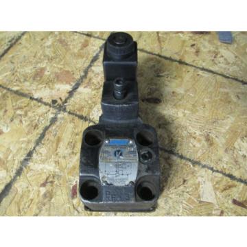 VICKERS HYDRAULIC SOLENOID CONTROLLED RELIEF VALVE CG5 060A C M EW B5 100