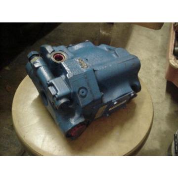 Genuine Eaton Vickers hydraulic Variable piston pump PVQ45B2RSS2F20C1 02-341902