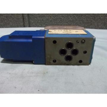 Used Sperry Vickers DG4V 3 2A W B 12 Pilot/Directional Valve 110-120VAC 50/60Hz