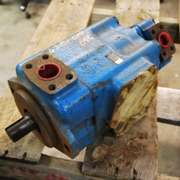 Vickers 4525V60A14-1DC22R Hydraulic Pump  #2137440-WL/96/0 - USED