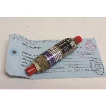 Sperry Vickers Aircraft Hydraulic Relief Valve HR6B9-002-GB3