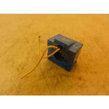 32967 Used, Vickers  868982 Solenoid Coil 085-069A 110-120V