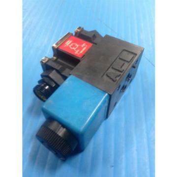 USED VICKERS DG4V-3S-2A-M-FPA3WL-B5-60 SOLENOID DIRECTIONAL VALVE G2