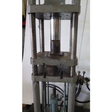 Hydraulic Press Vickers Vane Type Hydraulic Pump 4 Post Table 20x22 Travel 25