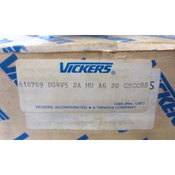 Vickers DG4V52AMUA620 CSCC88 Hydraulic Directional Control Valve NIB