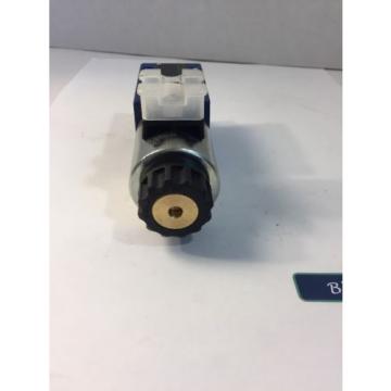 R900553670 BOSCH REXROTH HYDRAULIC DIRECTIONAL CONTROL VALVE
