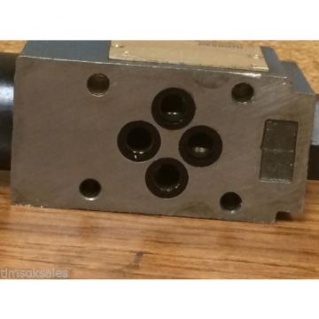 Rexroth Directional Pressure Relief Valve ZDR 6 DP2-42/150YM ZDR6DP242150YM USED