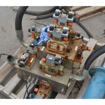 Large Rexroth Hydraulic Valve Manifold and directional control valves