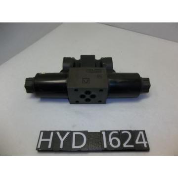 Nachi SS-G01-C5-R-D2-E30 Hydraulic Directional Control Valve HYD1624