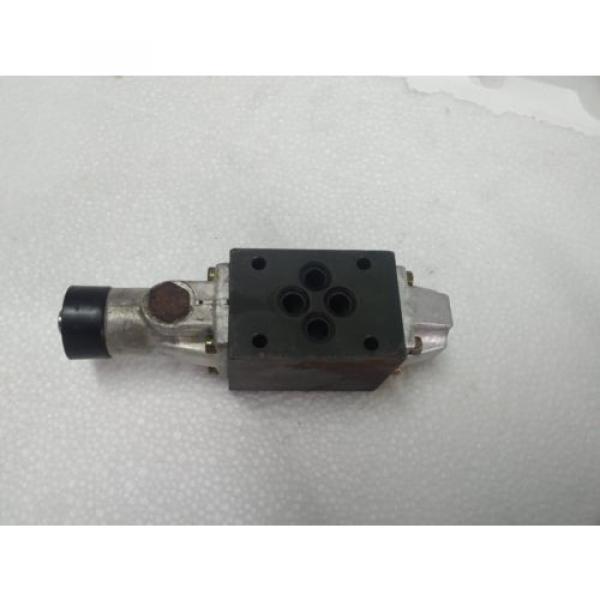4WMD6D53/F origin Rexroth R900416029 Hydraulic  Directional spool valve Rotary Knob #4 image