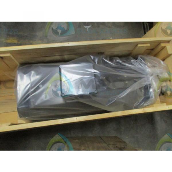 REXROTH INDRAMAT 2AD160B-B350R2-BS03-B2V1 3-PHASE INDUCTION MOTOR Origin IN BOX #4 image