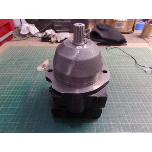 GENUINE REXROTH 7632100152 DRIVE MOTOR, SN 42086347, GROVE MANLIFT  NOS #4 image