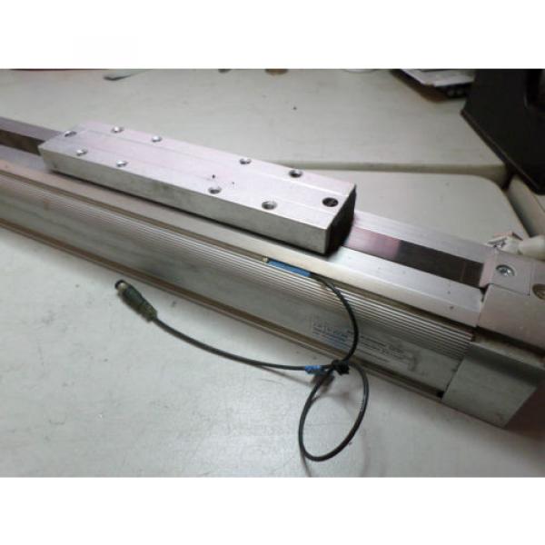 REXROTH RODLESS AIR CYLINDER - 40 bore x 370 - LINEAR ACTUATOR w/REED + FLOW sw #2 image