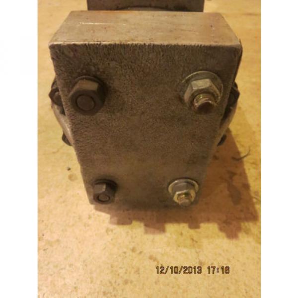 Sauer Danfoss Hydraulic Gear Pump CPG-1029 15 Spline #7 image