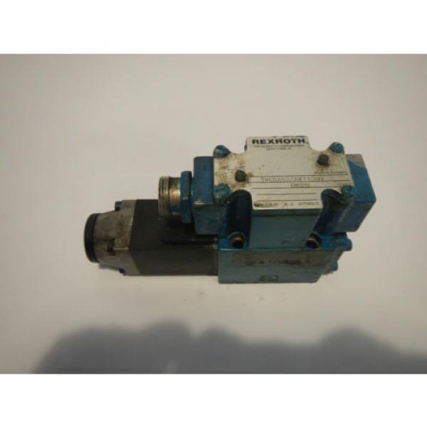 Rexroth 3WE6A52/AW110N9DK25L Hydraulic Directional Valve #1 image