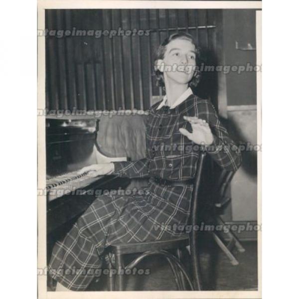 1936 Vin Linde Detective Agency Director Radio City Music Hall NY Press Photo #1 image