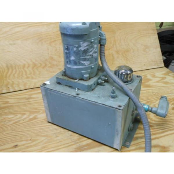 Delta Power Hydraulics Model B4 Hydraulic Pump 3 PH  1.5 HP #4 #6 image