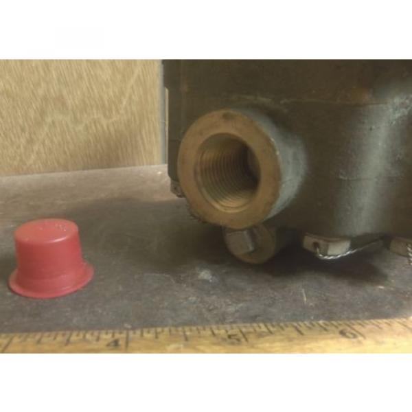 Bronze Hydraulic Pump with Splined Shaft - P/N: 06254701001 (NOS) #11 image