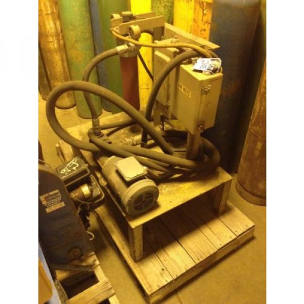 VICKERS V20 1P11P 1C11 Hydraulic Pump w/ Reliance Electric 15HP Motor 208-230V #1 image