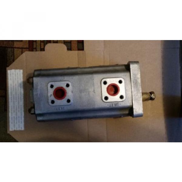 Dowty1P Hydraulic Gear Pump 1P3052  1P3052 A #1 image