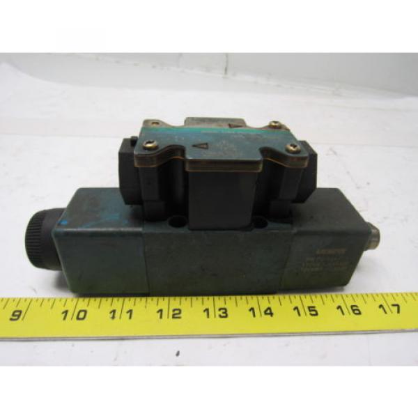 Vickers DG4V-3S-7C-M-FW-B5-60 Solenoid Operated Directional Valve 110/120V #1 image