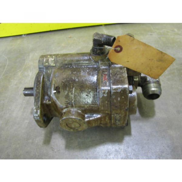 REBUILT VICKERS F3PVP15FLSY31CM11 HYDRAULIC PUMP 7/8#034; SHAFT DIA 1-1/4#034;NPT IN/OUT #8 image