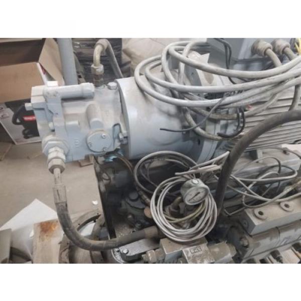 Daikin Piston Pump V38A3RX-85 with FOMP 160L-4 motor, includes tank and fittings #5 image