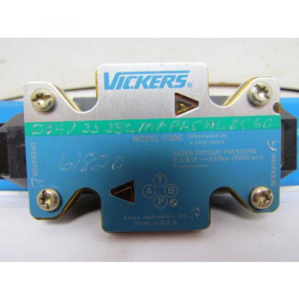 Vickers DG4V-35-33C-MFPA5WL-B5-60 Hydraulic Valve 120V 5pin Connector #9 image