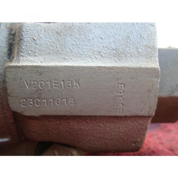 Vickers Hydraulic Vane Pump - Model# 201E13K - 23011018 turns well #6 image