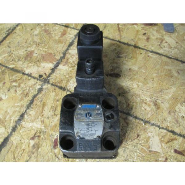 VICKERS HYDRAULIC SOLENOID CONTROLLED RELIEF VALVE CG5 060A C M EW B5 100 #1 image