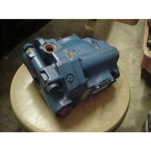 Genuine Eaton Vickers hydraulic Variable piston pump PVQ45B2RSS2F20C1 02-341902 #2 image