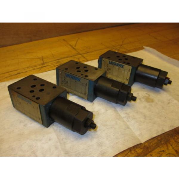 Vickers DGMX2-3-PP-CW-20-B Hydraulic Valve LOT OF 3 SystemStak Pressure Reducing #1 image