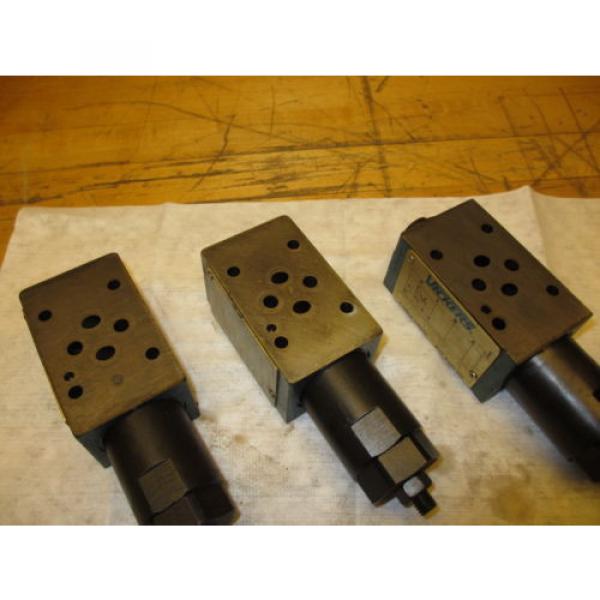 Vickers DGMX2-3-PP-CW-20-B Hydraulic Valve LOT OF 3 SystemStak Pressure Reducing #4 image