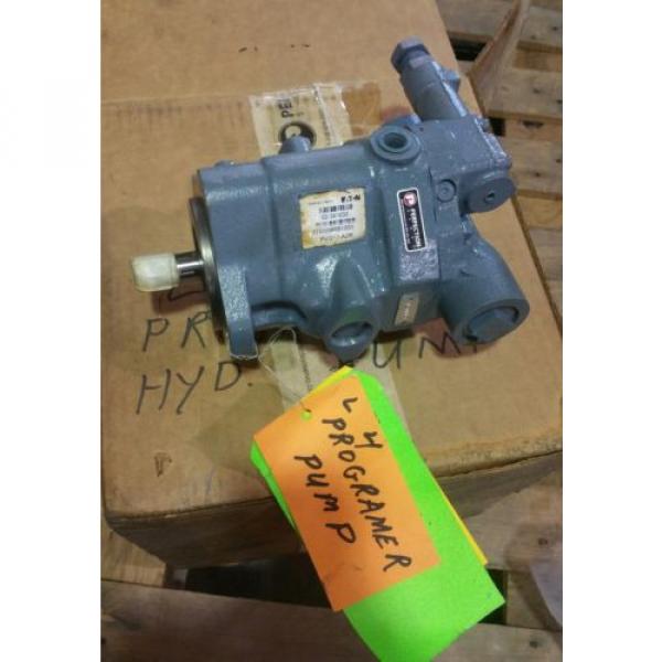 Eaton Vickers PVQ13-A2R Hydraulic Pump 070309RB1001 #2123SR #1 image