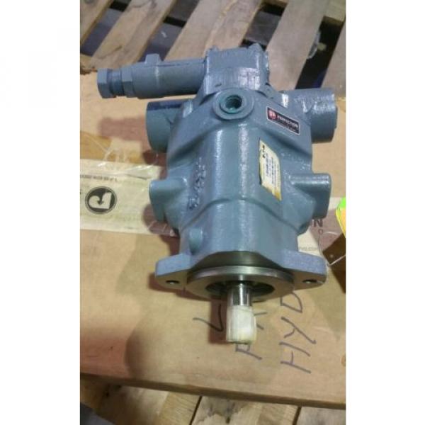 Eaton Vickers PVQ13-A2R Hydraulic Pump 070309RB1001 #2123SR #3 image