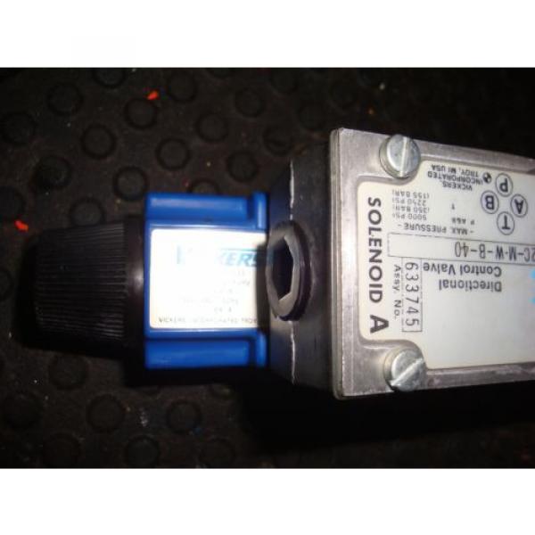 VICKERS DIRECTIONAL CONTROL VALVE  DG4V-3-2C-M-W-B-40 FREE SHIPPING #4 image
