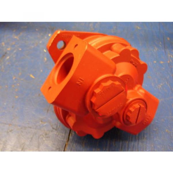 Eaton Vickers 25500LSB Fixed Displacement Hydraulic Gear Pump 13 Tooth Spline #1 image