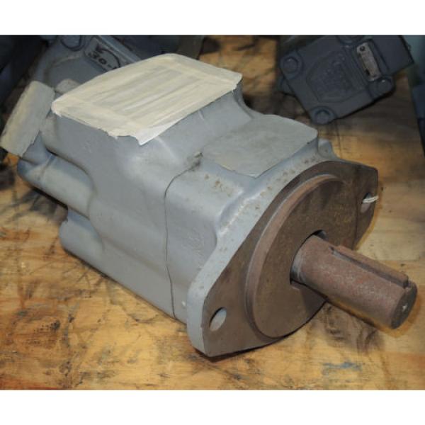 Vickers Hydraulic Motor 3550V 25 14 11 - Rebuilt #2 image