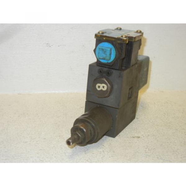 VICKERS DG4V-3S-2A-M-FW-B5-60 USED SOLENOID VALVE WITH DGMX2-3-PP-FW-S-40 #5 image