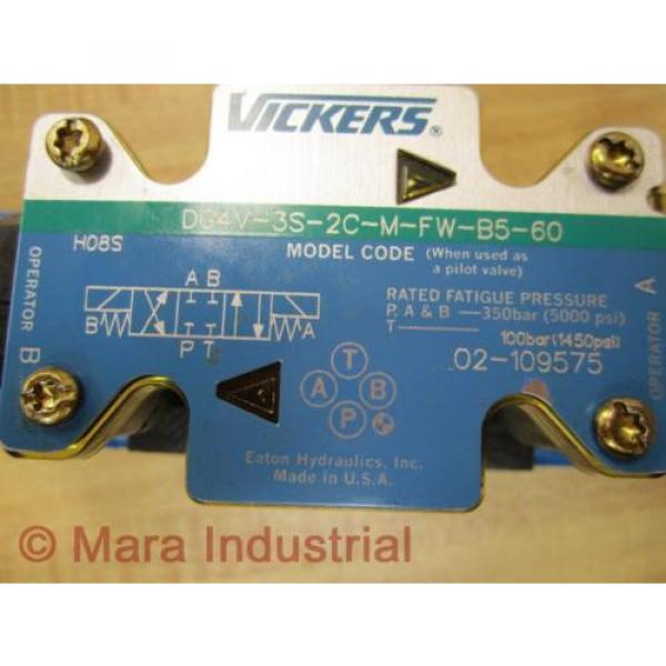 Vickers 02-109575 Valve DG4V-3S-2C-M-FW-B5-60 - origin No Box #5 image