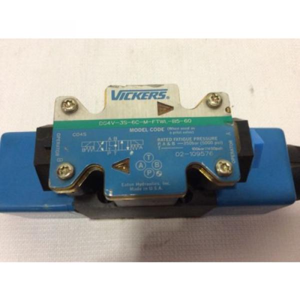 VICKERS DG4V-3S-6C-M-FTWL-B5-60 Directional Valve With 02-101731 Coils 120V #2 image