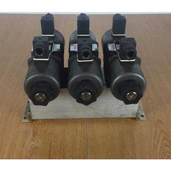 Lot of 3 Nachi SA-G03-C6-D1- E21 Hydraulic Valve with Double Solenoid #8 image