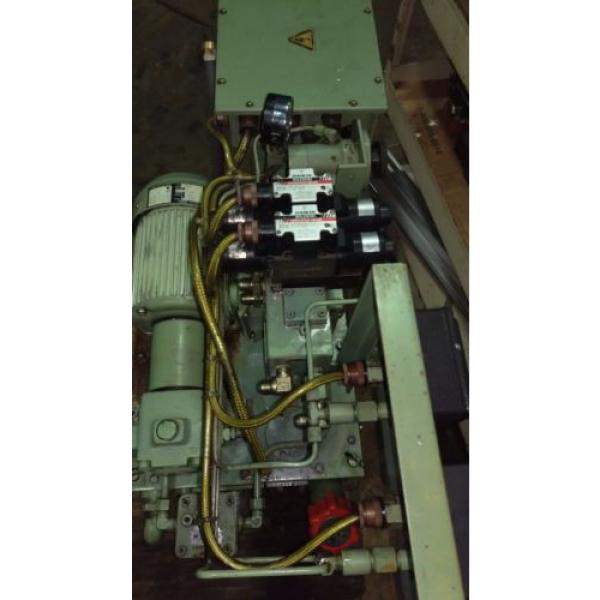 OKUMA LB 12 CNC LATHE COMPLETE NACHI HYDRAULIC UNIT 15 KW 2 HP MOTOR #9 image