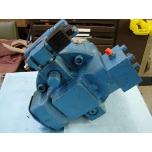 Rexroth Hydraulic Variable Displacement Axial Piston pumps AA10VS071DRG/31R PKC62 #8 image
