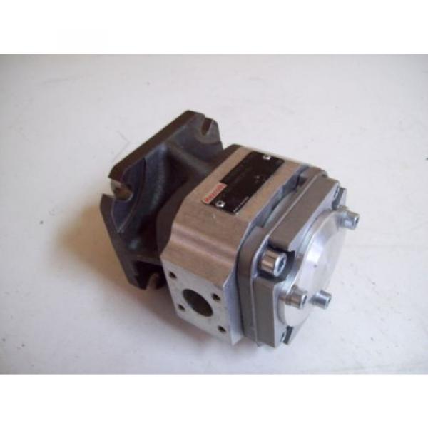 REXROTH PGP2-22/006RE20VE4 HYDRAULIC GEAR pumps - USED - FREE SHIPPING #4 image