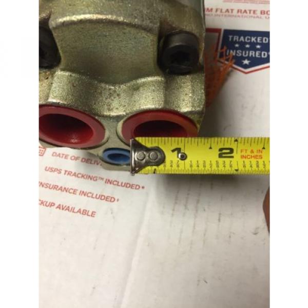 Rexroth 11 Tooth Spline Hydraulic pumps With 3 Connection Fitting 1#034;? NPT #3 image